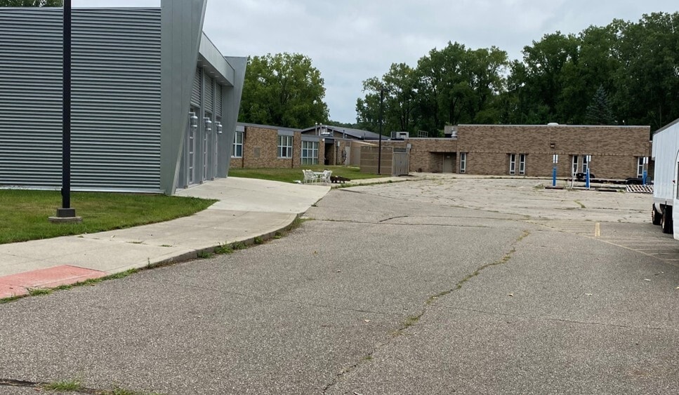 More Photos Of 155 E Glass Rd, Ortonville Schools For Sale