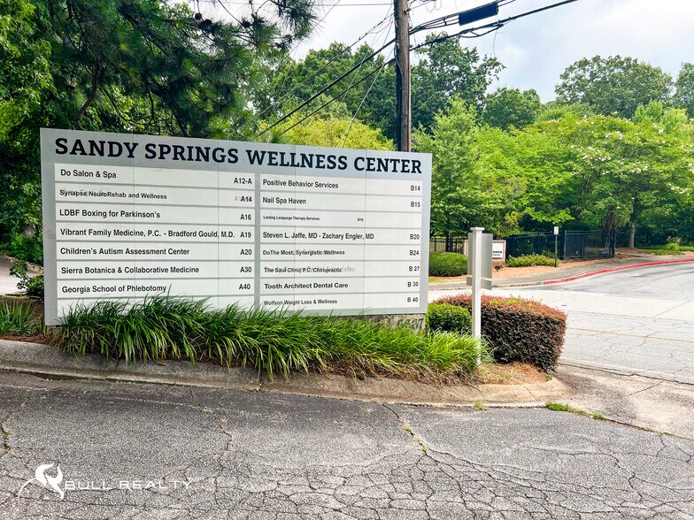 More Photos Of 6667 Vernon Woods Dr, Atlanta Medical For Lease