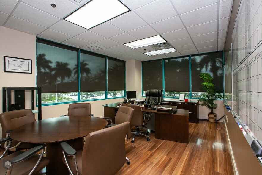 More Photos Of 2690 Weston Rd, Weston Office For Sale