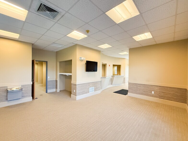 More Photos Of 723 Broad St, Duncansville Office For Lease