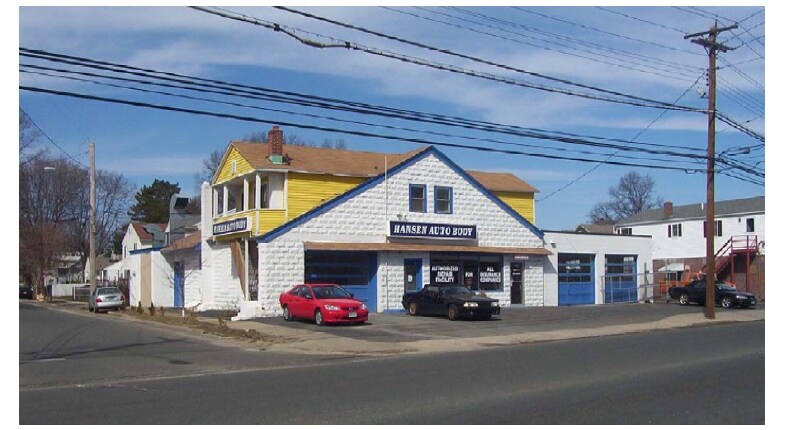 Primary Photo Of 1788 Barnum Ave, Stratford Auto Repair For Sale