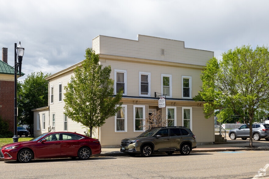 Primary Photo Of 60 Hanson St, Rochester Office Residential For Lease