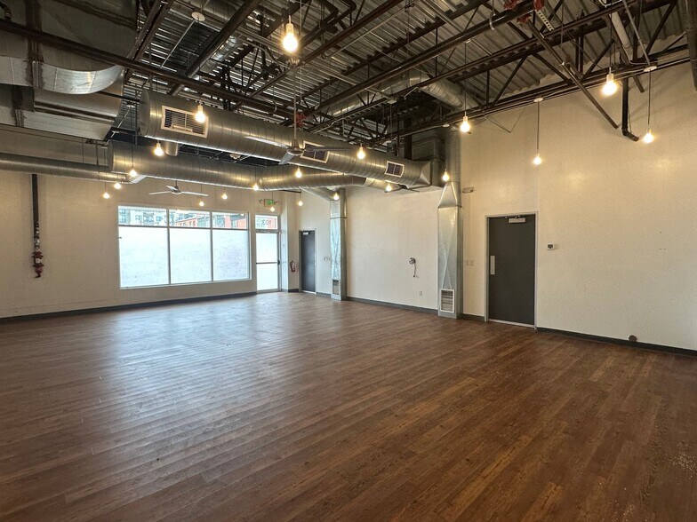 More Photos Of 2470 Broadway St, Denver Freestanding For Lease