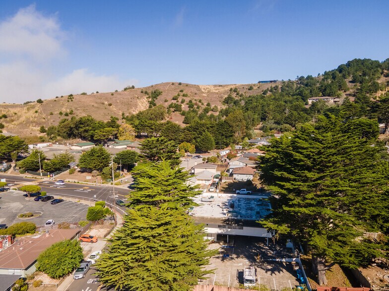 More Photos Of 667-669 Crespi Dr, Pacifica Medical For Sale