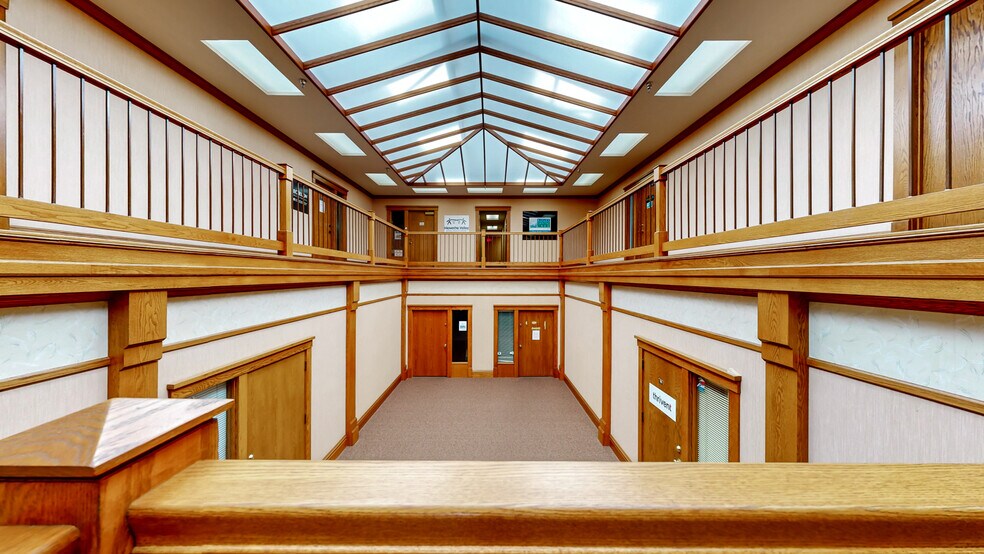More Photos Of 217 Plum St, Red Wing Office For Sale