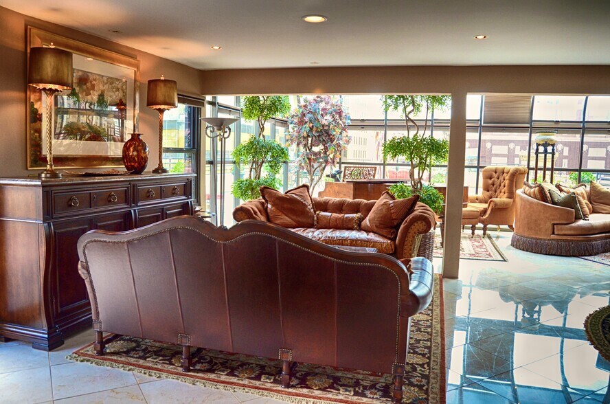 More Photos Of 126 E Main Plz, San Antonio Apartments For Sale