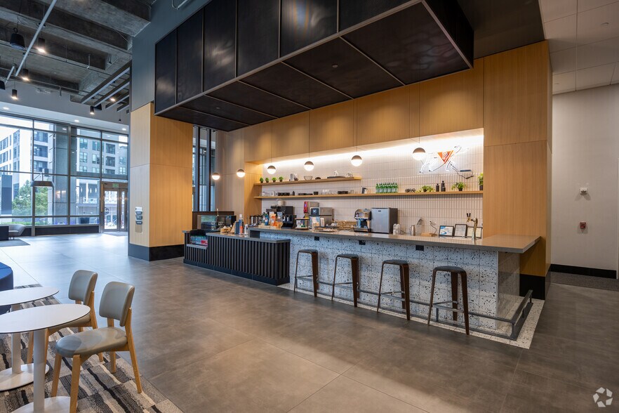 More Photos Of 3475 Piedmont Rd NE, Atlanta Office For Lease