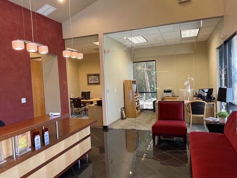 More Photos Of 4304 Redwood Hwy, San Rafael Office For Lease