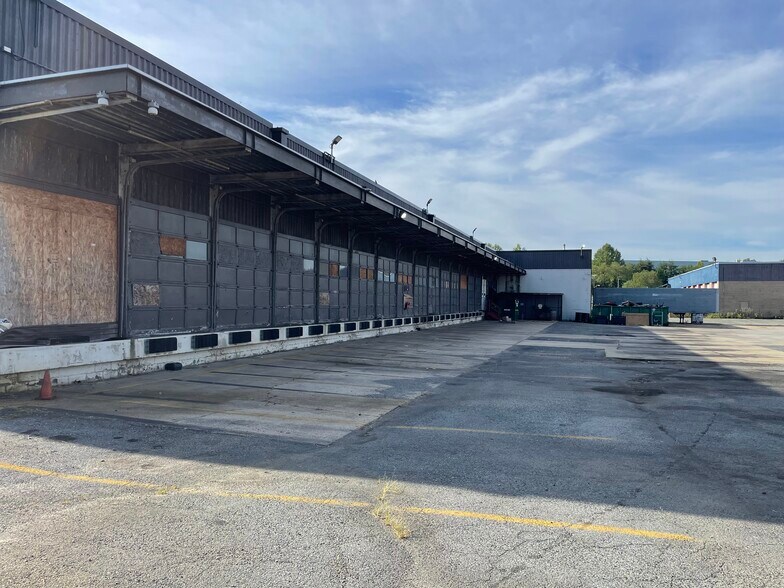 More Photos Of 2320 Beaver Rd, Hyattsville Truck Terminal For Lease