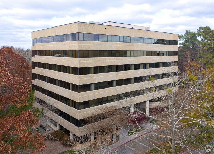 More Photos Of 500 Northridge Rd, Atlanta Office For Lease