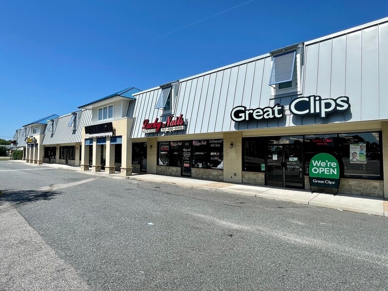 More Photos Of 2800 Virginia Beach Blvd, Virginia Beach Unknown For Lease