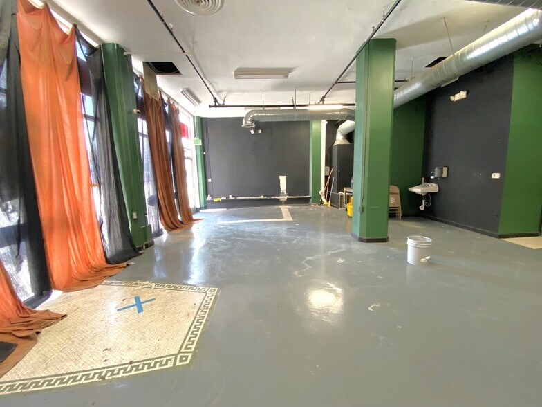 More Photos Of 501 S Los Angeles St, Los Angeles Apartments For Lease