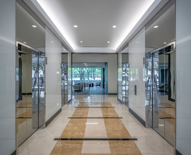 More Photos Of 10375 Richmond Ave, Houston Office For Lease