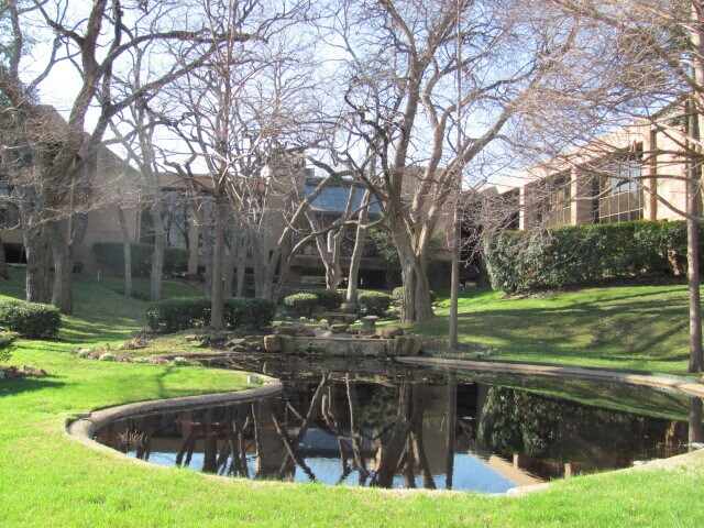 More Photos Of 8330-8350 Meadow Rd, Dallas Office For Sale