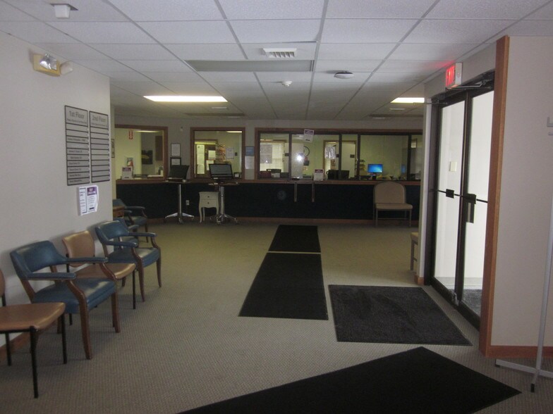 More Photos Of 1599 N Hermitage Rd, Hermitage Medical For Lease