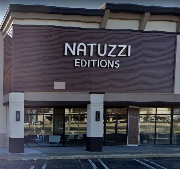 More Photos Of 332 E State Route 4, Paramus Unknown For Lease