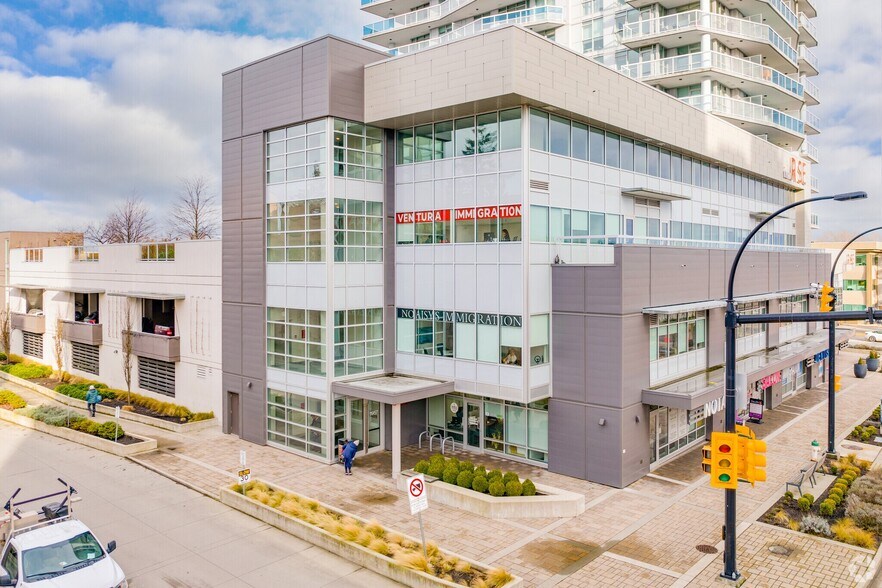 More Photos Of 11957 80 Av, Delta Apartments For Sale