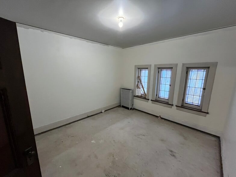 More Photos Of 2410 Fairfield Ave, Fort Wayne Religious Facility For Sale