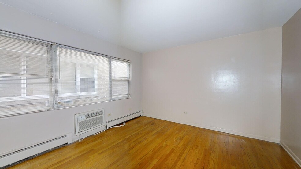 More Photos Of 1240 S 55th Ct, Cicero Apartments For Sale