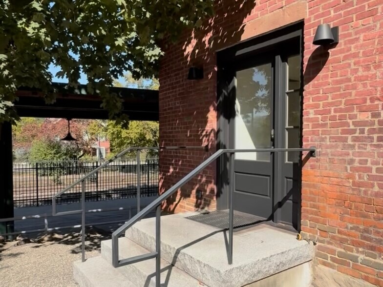 Primary Photo Of 21 Lower Station Rd, Garrison Storefront Retail Residential For Lease