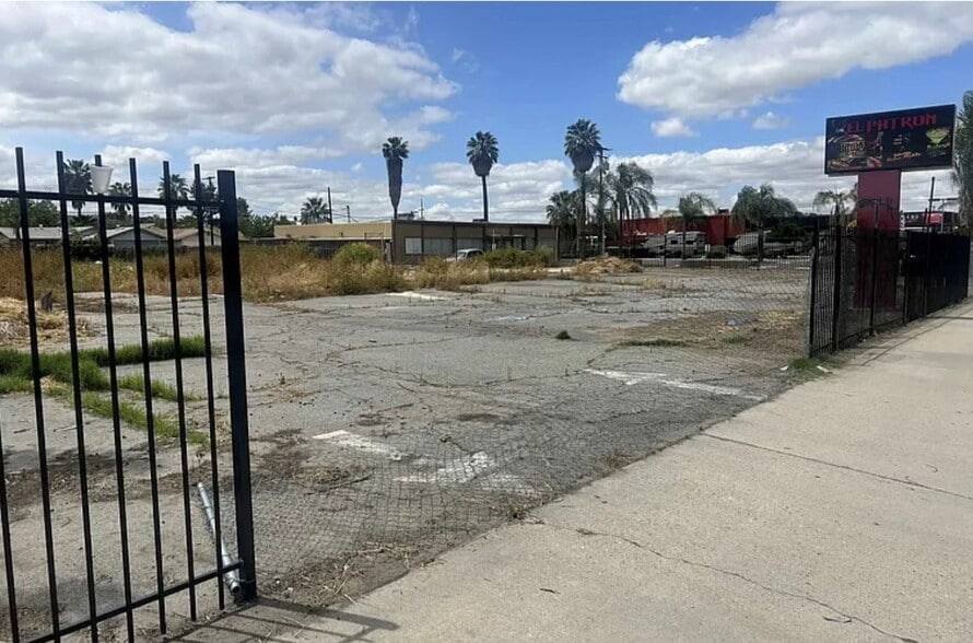 More Photos Of 41525 Florida Ave, Hemet Land For Sale