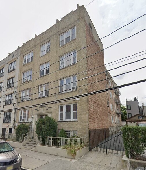 More Photos Of 11 Armstrong Ave, Jersey City Apartments For Sale