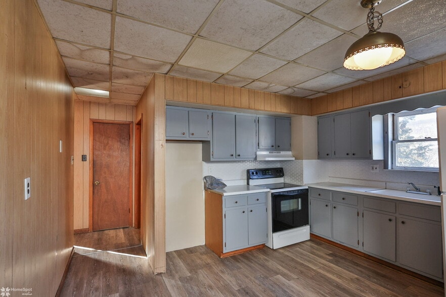 More Photos Of 115 E Ruddle St, Coaldale Multifamily For Sale