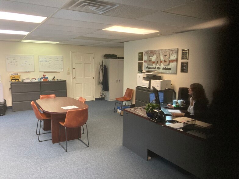 More Photos Of 914 Mount Kemble Ave, Morristown Office For Lease