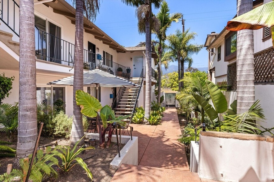 More Photos Of 440 Por La Mar Dr, Santa Barbara Apartments For Sale