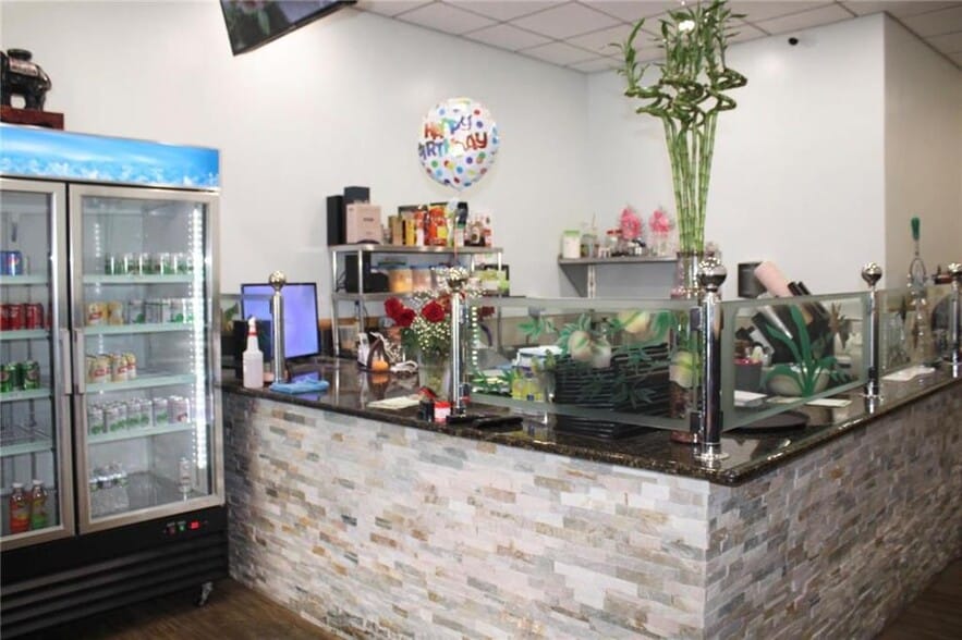 More Photos Of 429 Northampton St, Easton Apartments For Sale