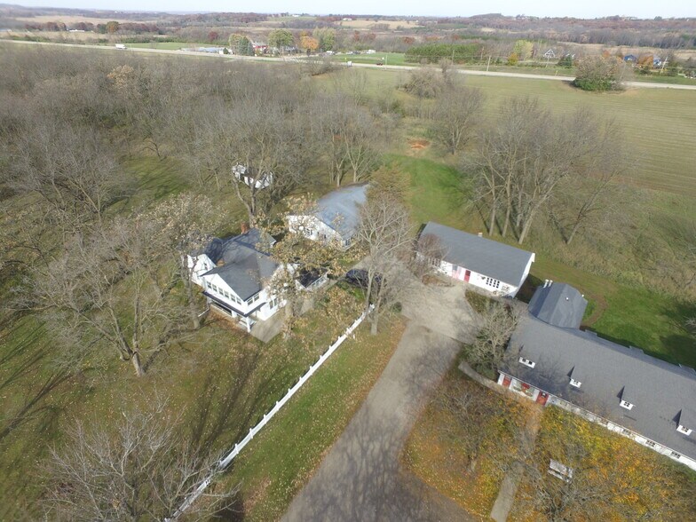 More Photos Of 540 North St, Green Lake Storefront Retail Residential For Sale