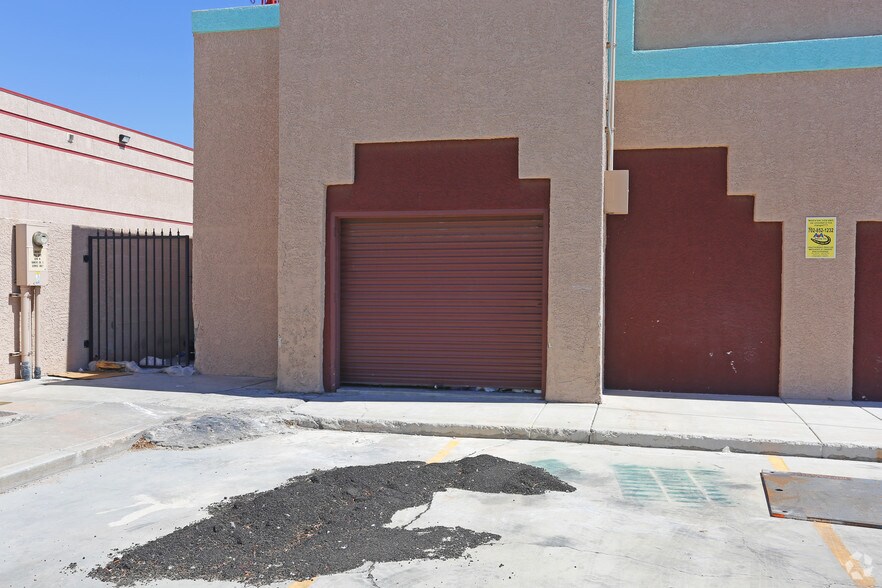 More Photos Of 3210-3228 N Rancho Dr, Las Vegas Unknown For Lease