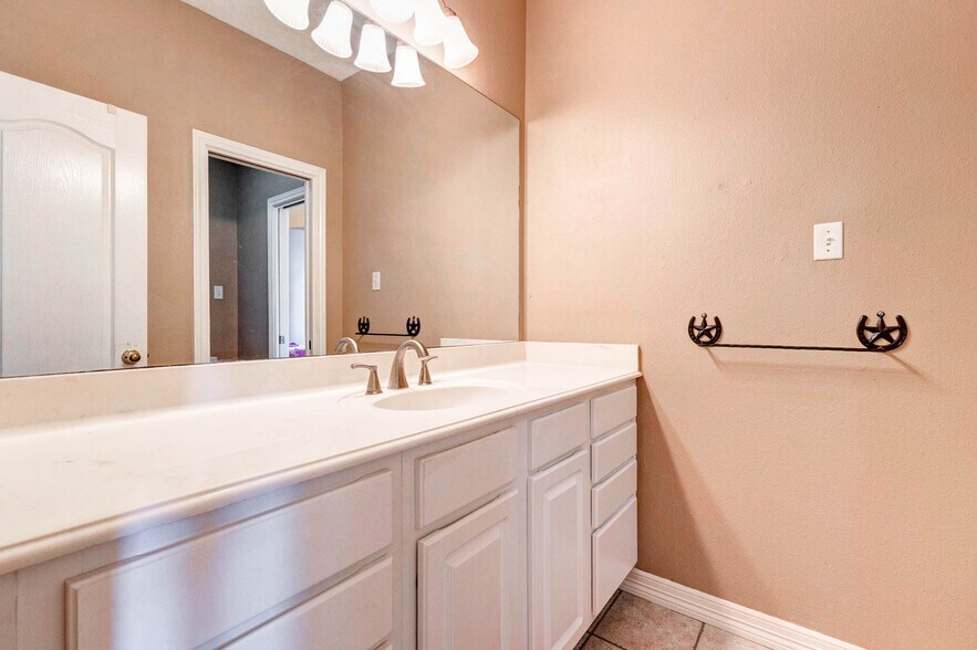 More Photos Of 38094 Joe Loggins Rd, Hempstead Specialty For Sale