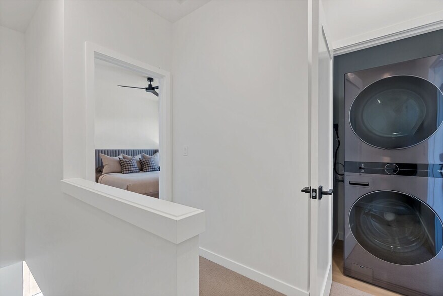 More Photos Of 127 NW Broadway St, Bend Apartments For Sale
