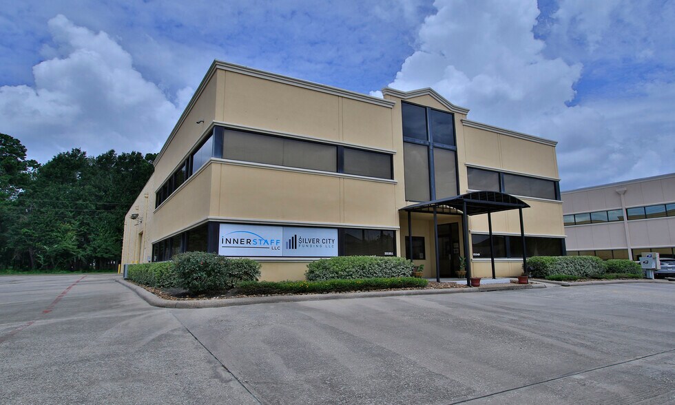 More Photos Of 25349-25351 Borough Park Dr, Spring Light Manufacturing For Sale