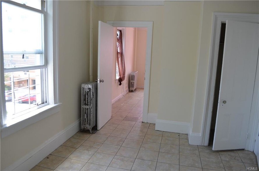 More Photos Of 45 Highland Ave, Yonkers Apartments For Sale