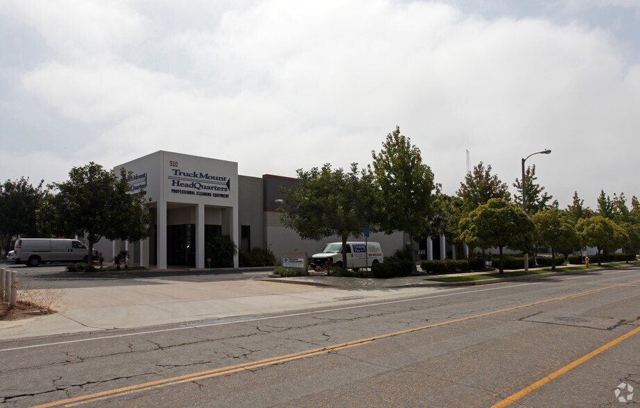 More Photos Of 900-910 Graves Ave, Oxnard Warehouse For Lease