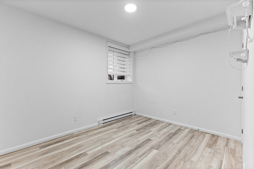 More Photos Of 586 Rue Labelle, Saint-jerome Apartments For Sale