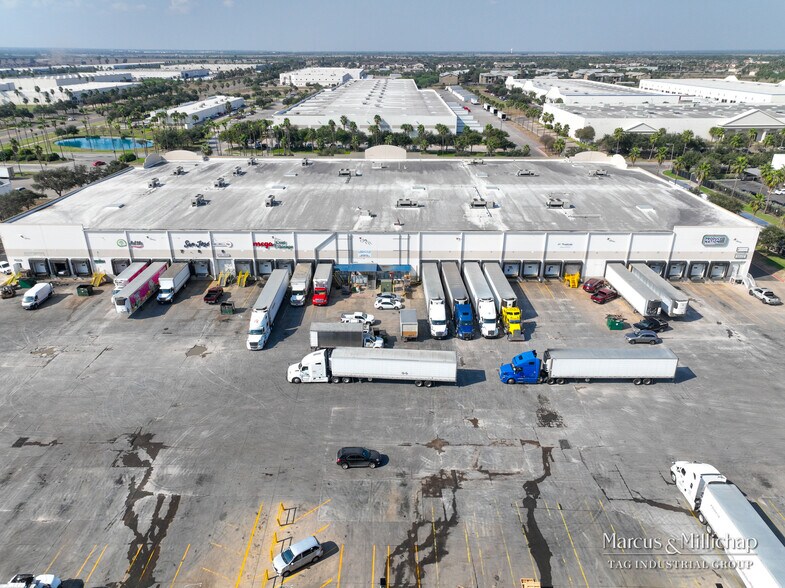 More Photos Of 6001 International Pky, McAllen Refrigeration Cold Storage For Sale