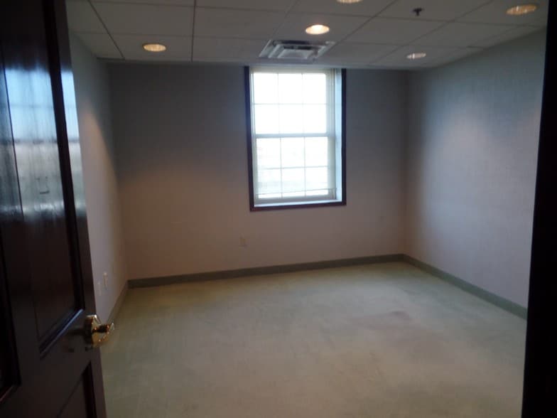 More Photos Of 365 Broad St, Red Bank Medical For Sale