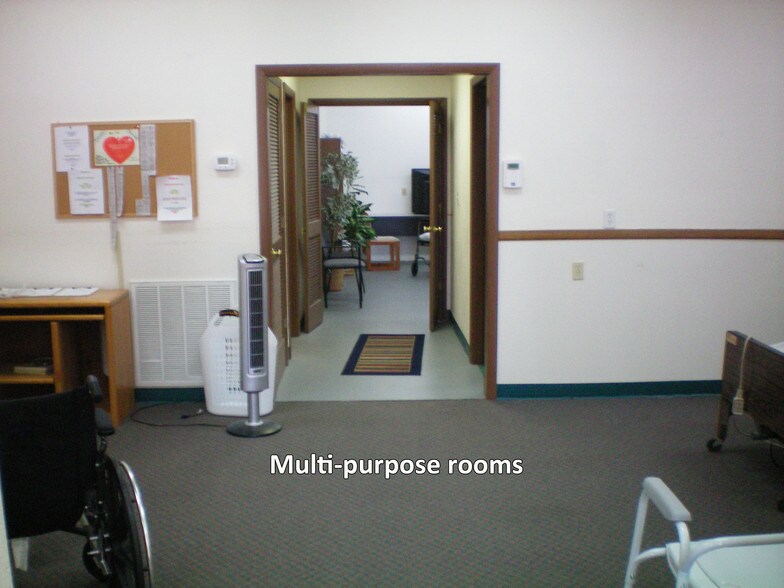 More Photos Of 3890 Tamiami Trl, Port Charlotte General Retail For Lease