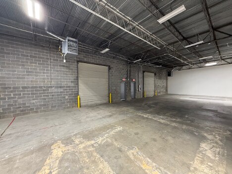 More Photos Of 3097 Presidential Dr, Atlanta Unknown For Lease