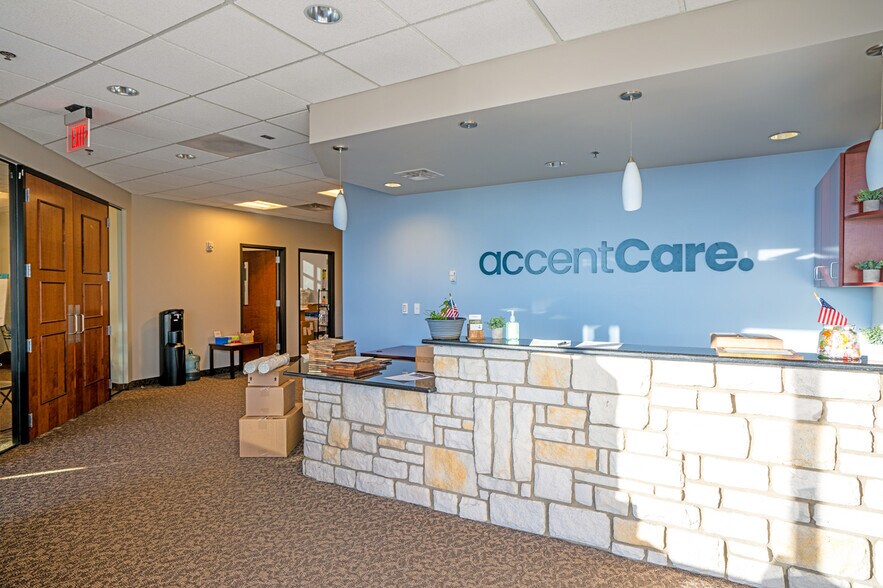 More Photos Of 4065 St Cloud Dr, Loveland Office For Sale