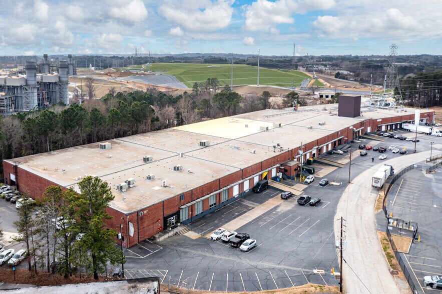 More Photos Of 2971 Olympic Industrial Dr SE, Smyrna Warehouse For Lease