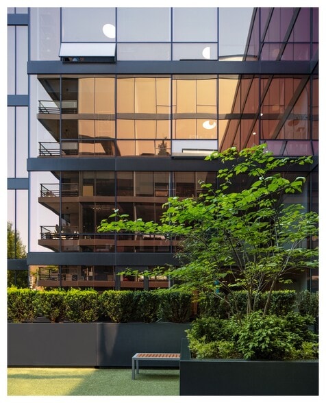 More Photos Of 3460 N Broadway St, Chicago Apartments For Lease