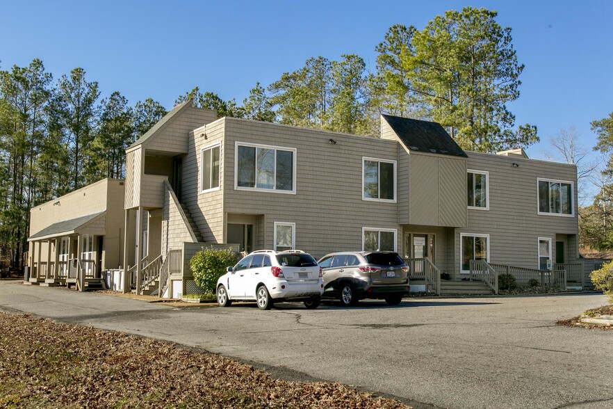 More Photos Of 13541 E Boundary Rd, Midlothian Office For Sale