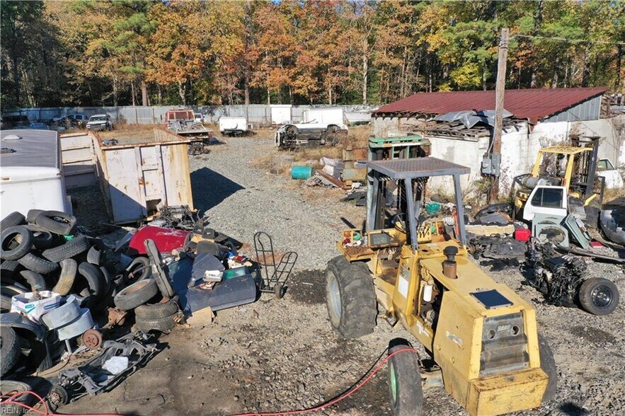 More Photos Of 22251 Brewers Neck Blvd, Carrollton Light Manufacturing For Sale