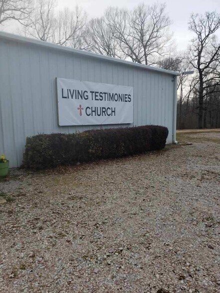 More Photos Of 1325 Shady Grove Rd, Williston Religious Facility For Sale