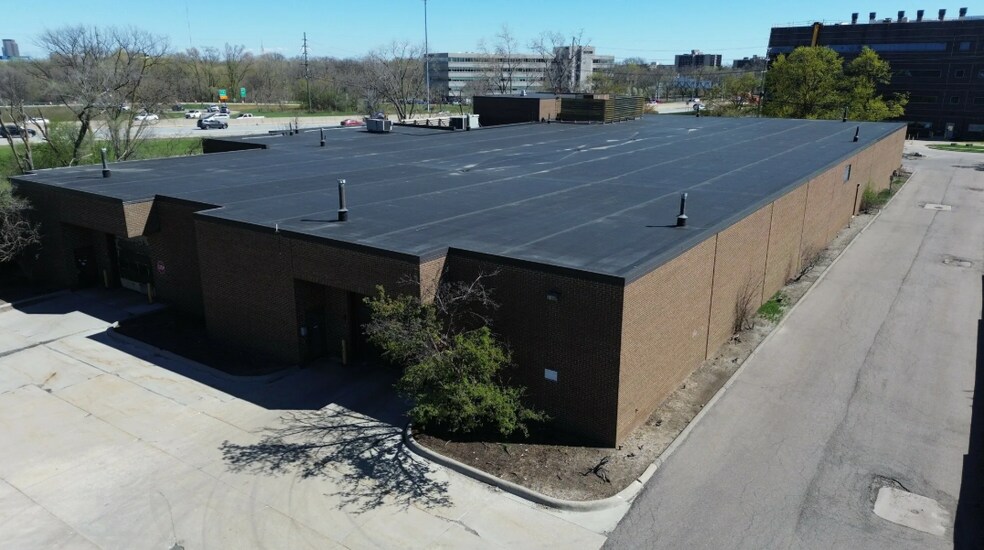 More Photos Of 24524 W 11 Mile Rd, Southfield Warehouse For Sale