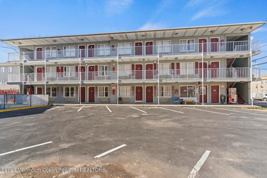 Primary Photo Of 55 DuPont Ave 18, Seaside Heights Hotel For Sale